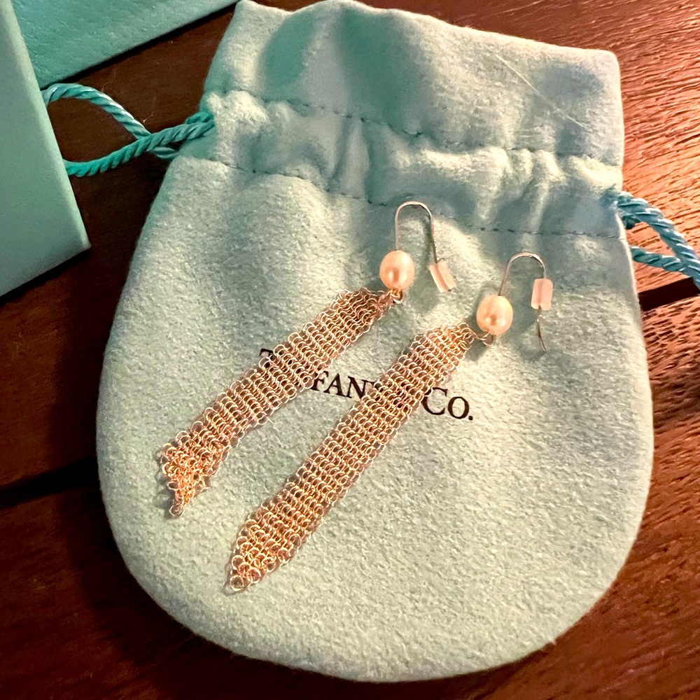 NWOT Elsa Peretti Mesh Tassel Earrings